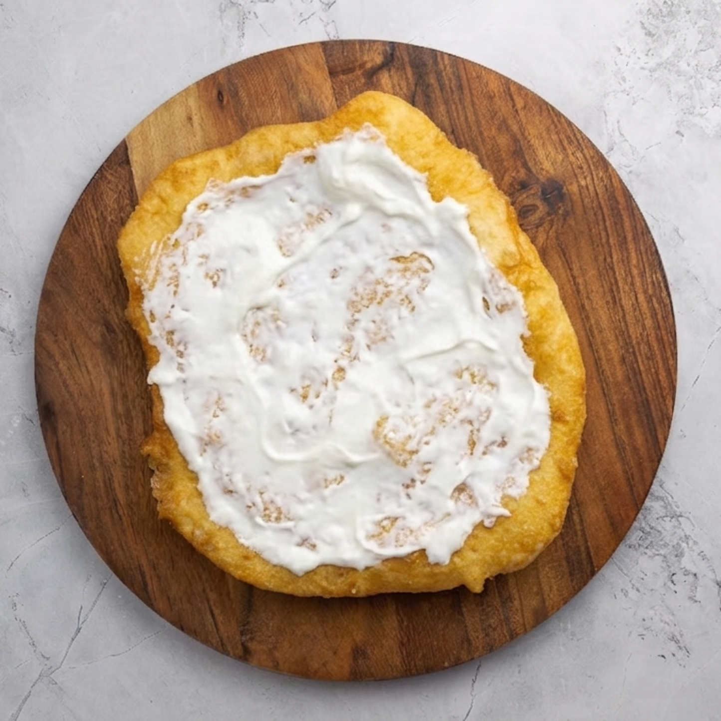 Tejfölös lángos